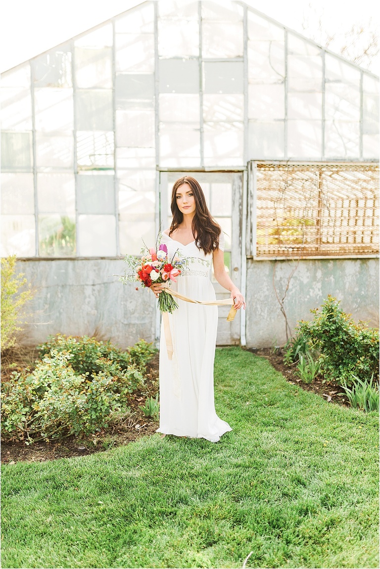 Formal session in Salt Lake City, Utah at Liberty Park | Utah Wedding Photographer