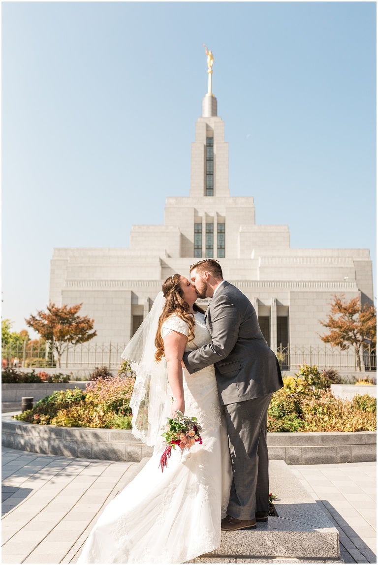 Draper LDS Temple Wedding | Ashley DeHart Photography