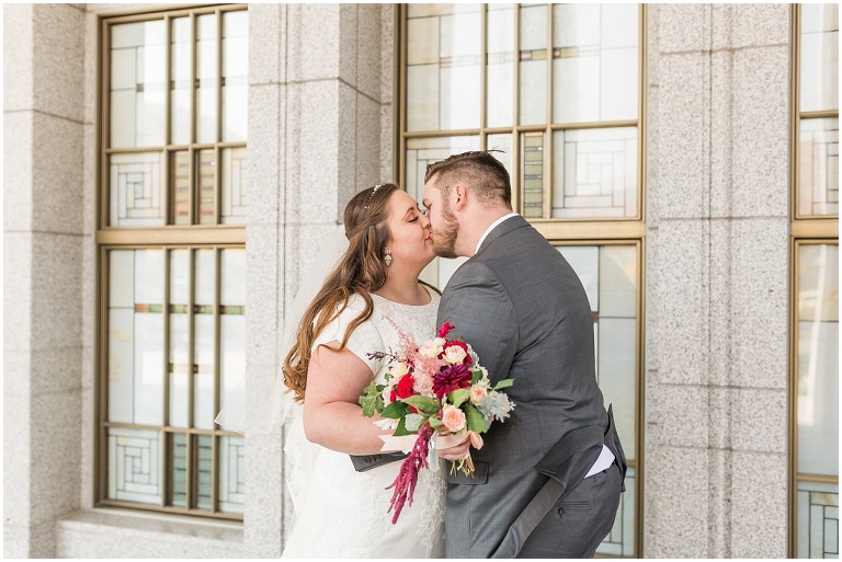 Draper LDS Temple Wedding | Ashley DeHart Photography