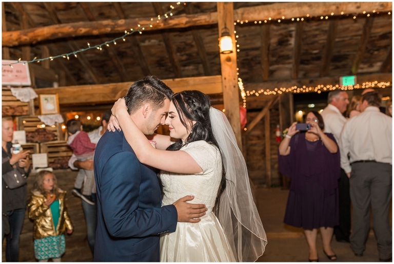 Logan Utah LDS Temple - Ashley DeHart - Utah Wedding Photographer