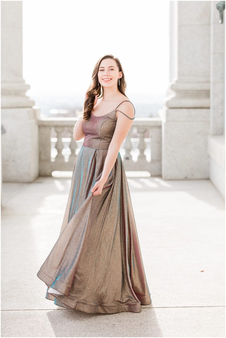 High School Senior Class of 2020 at Utah State Capitol - Ashley DeHart Photography