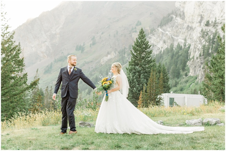 navy and gold wedding at Alta Peruvian