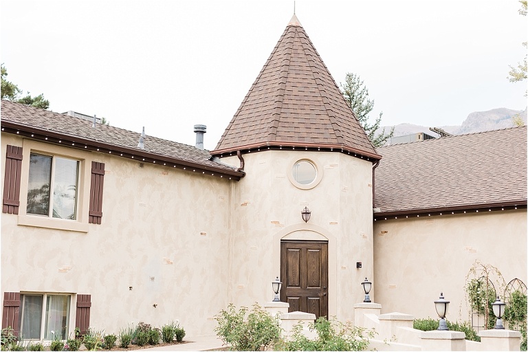 Front Entrance at Oak Hills Utah, Ashley DeHart Utah Wedding Photographer