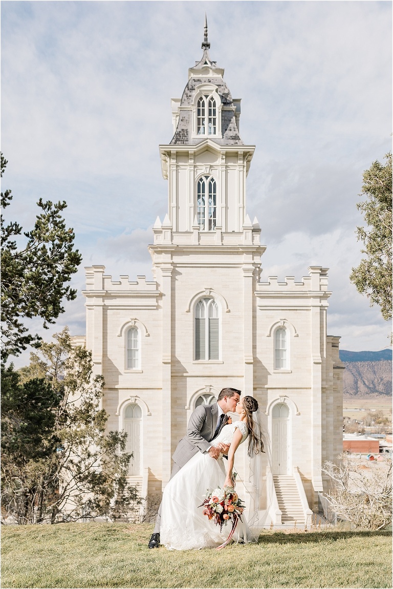 Manti LDS Wedding - Ashley DeHart Photography