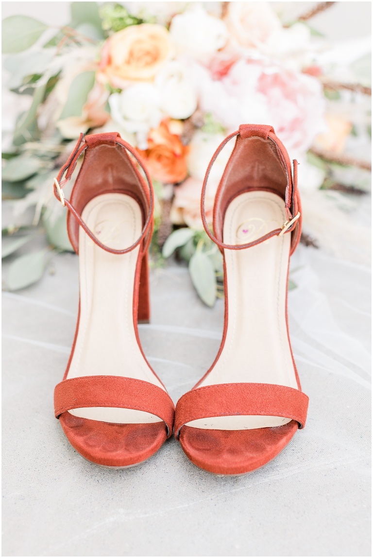 Oquirrh Mountain Temple Wedding - Ashley DeHart Utah Wedding Photographer