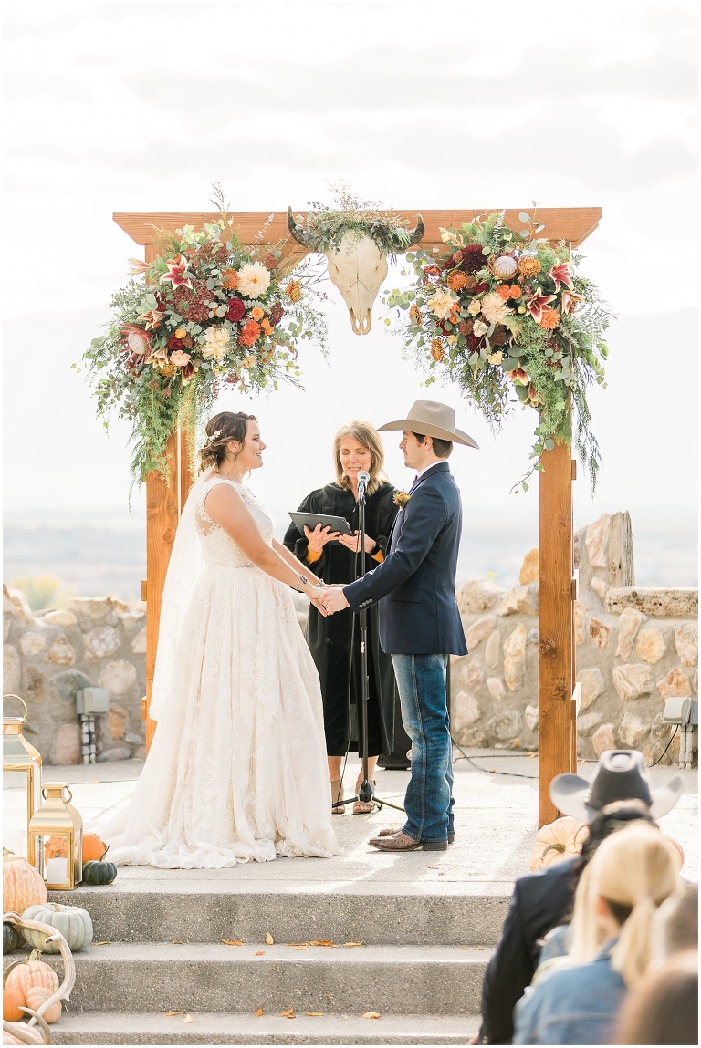 Mt. Naomi Vineyards Wedding - Ashley DeHart Photography