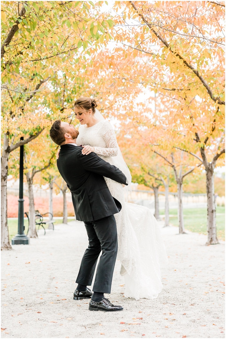 Utah State Capitol First Look and Formal Session, Utah Wedding Photographer