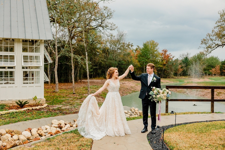 7F Lodge Wedding - Texas Wedding Photographer Ashley DeHart