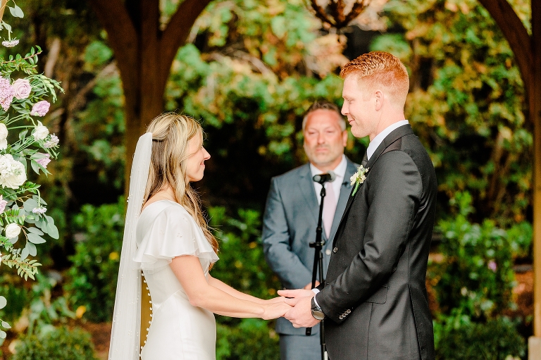 Thanksgiving Point Wedding at Loggia Gardens