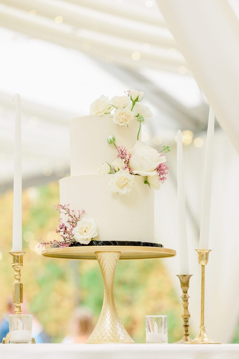 Thanksgiving Point Wedding at Loggia Gardens