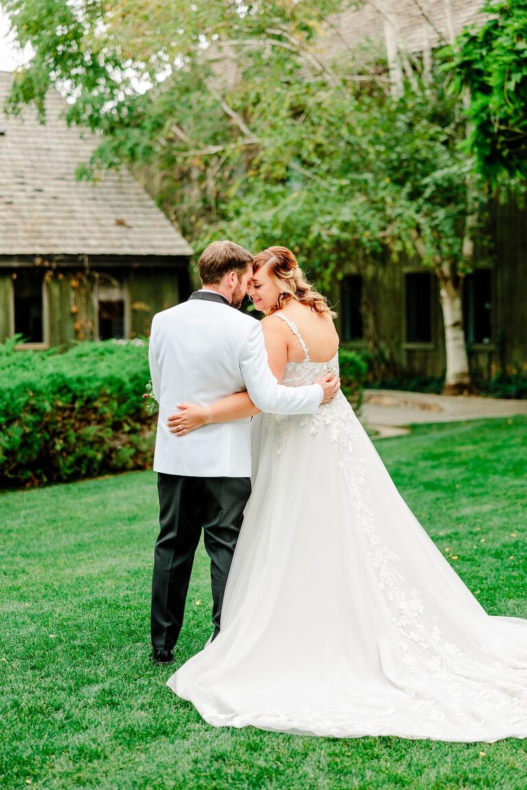 Autumn Knot & Pine Wedding | Ashley DeHart Photography