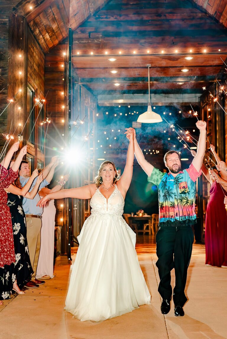 Autumn Knot & Pine Wedding | Ashley DeHart Photography