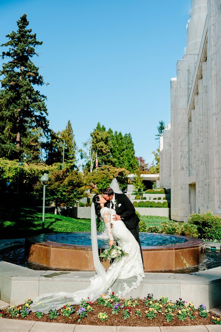 Portland Oregon LDS Temple Wedding & Willamette River Reception on Portland Spirit | Ashley DeHart Photography