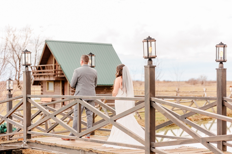 Winter Utah Wedding at Country Weddings & Events | Ashley DeHart Photography