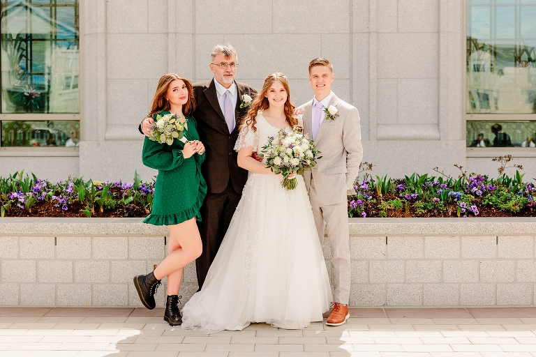 Orem LDS Temple Wedding | Ashley DeHart Photography