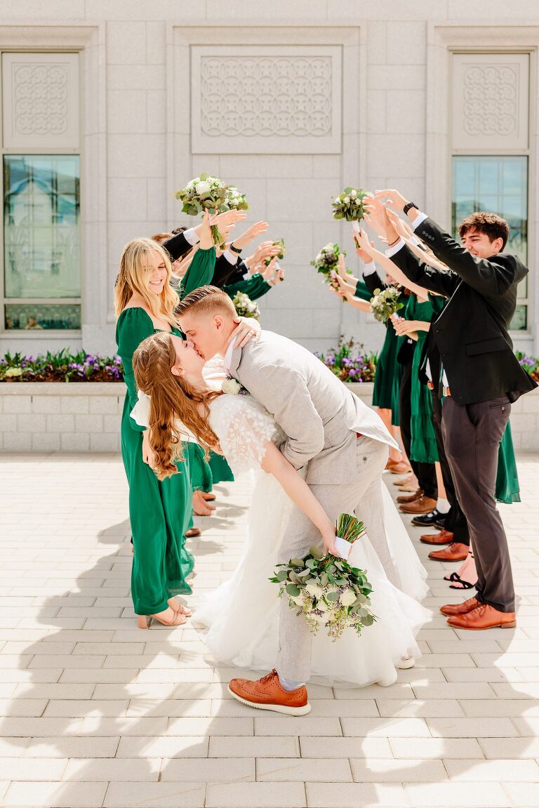 Orem LDS Temple Wedding | Ashley DeHart Photography