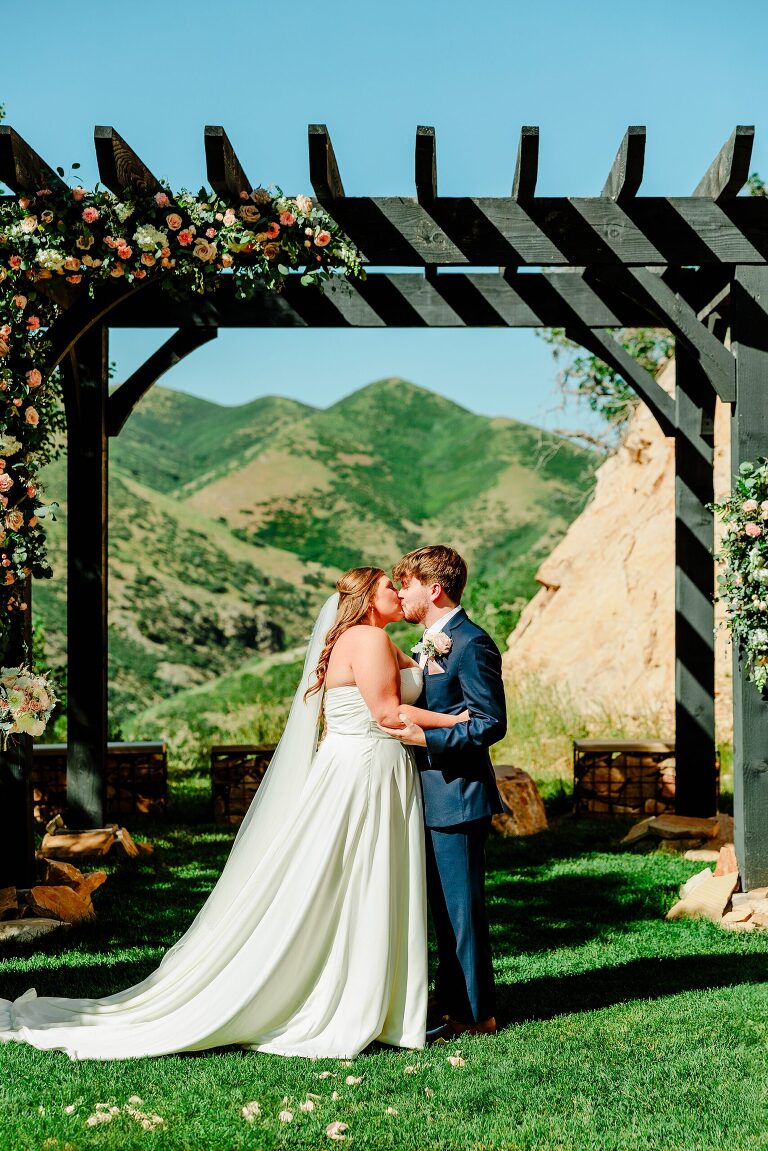 Louland Falls Summer Wedding | Utah Wedding Photographer Ashley DeHart