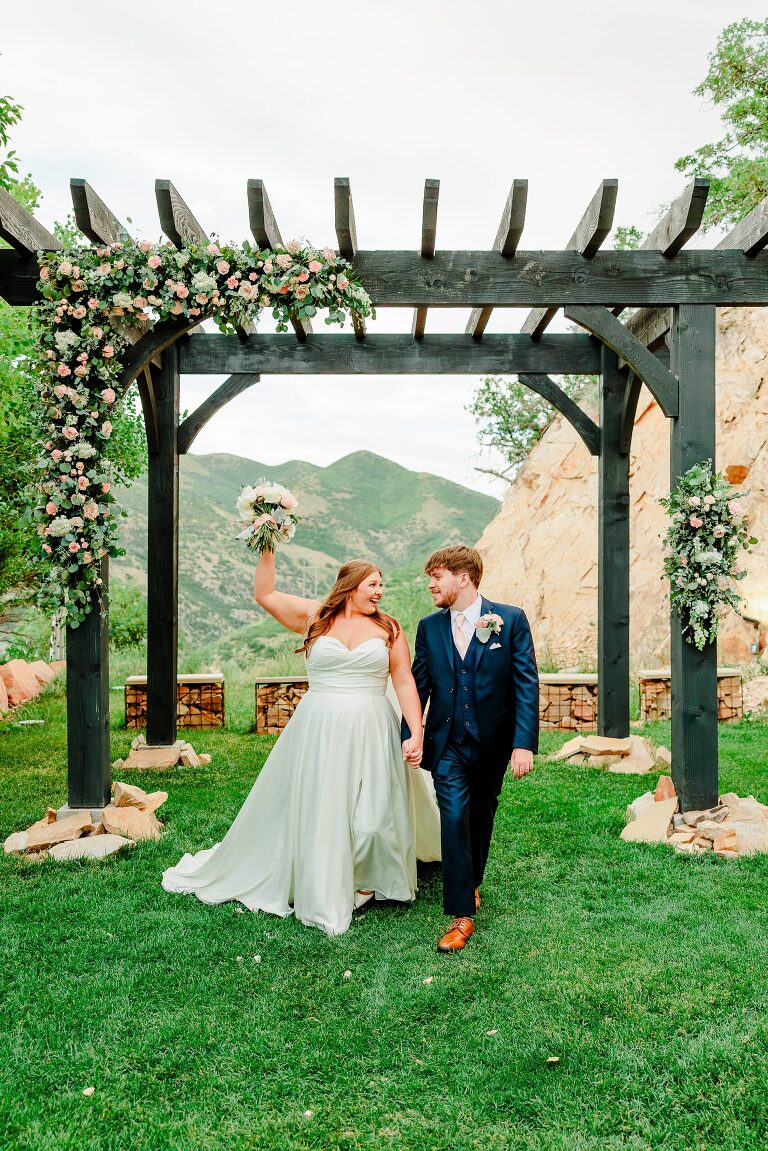 Louland Falls Summer Wedding | Utah Wedding Photographer Ashley DeHart