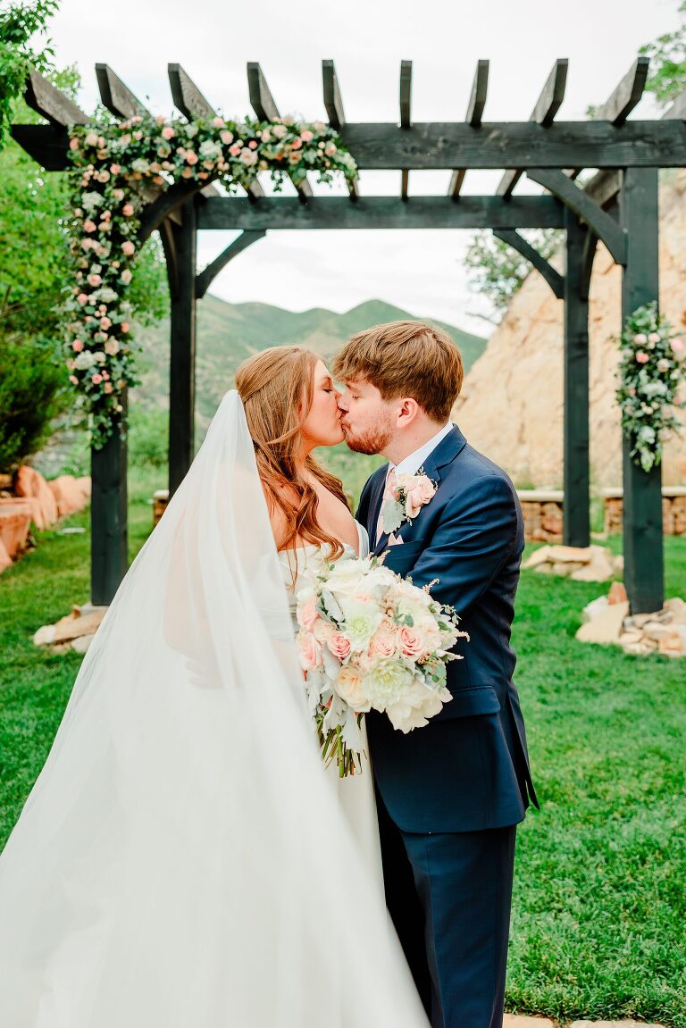 Louland Falls Summer Wedding | Utah Wedding Photographer Ashley DeHart