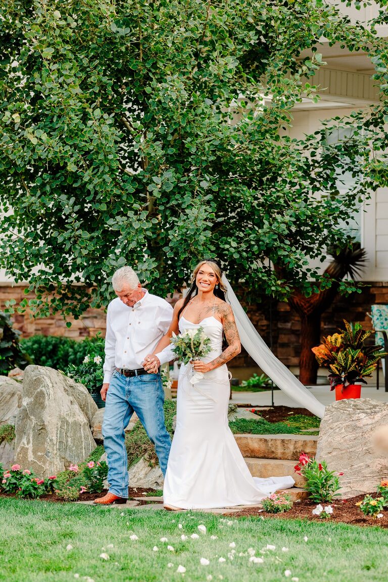 Bountiful Backyard Wedding - Utah Wedding Photographer, Ashley DeHart