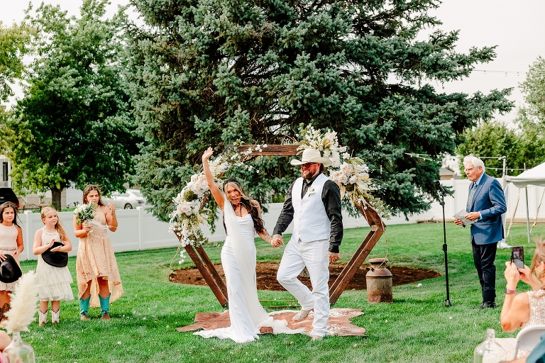 Bountiful Backyard Wedding - Utah Wedding Photographer, Ashley DeHart