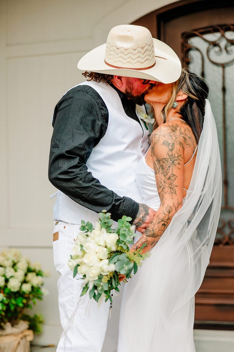 Bountiful Backyard Wedding - Utah Wedding Photographer, Ashley DeHart