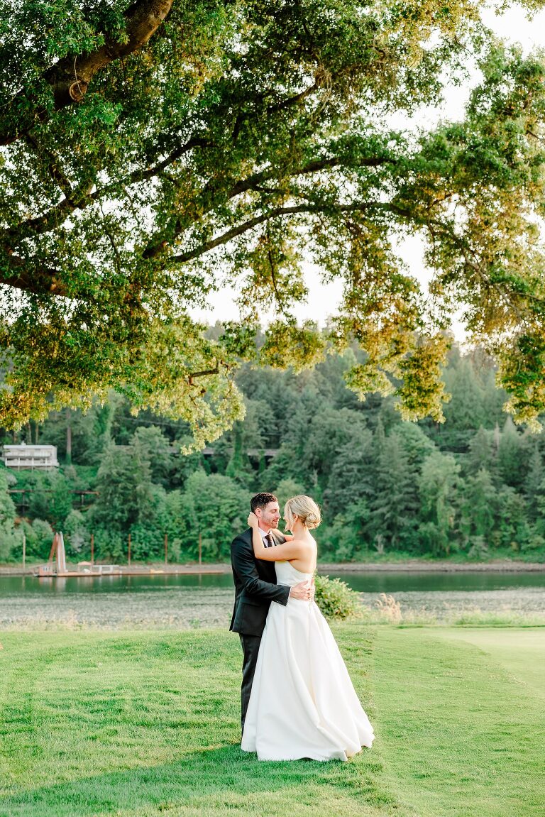Waverley Country Club Wedding Portland Oregon | Ashley DeHart Photography